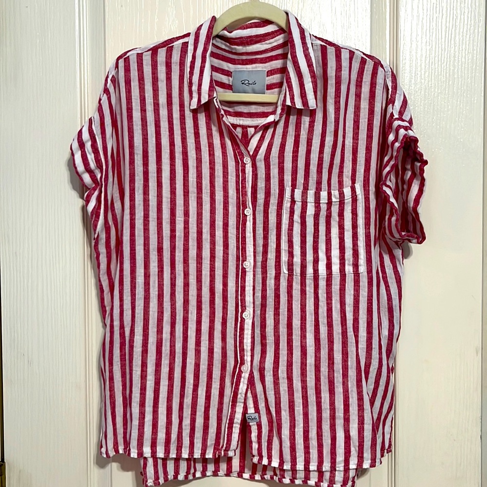Rails size medium red stripe short sleeve button down